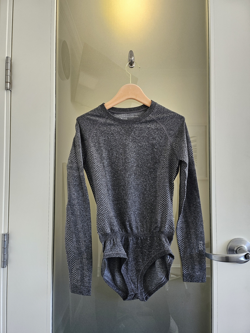 FIGS Women's Charcoal Gray Seamless Long-Sleeve Bodysuit